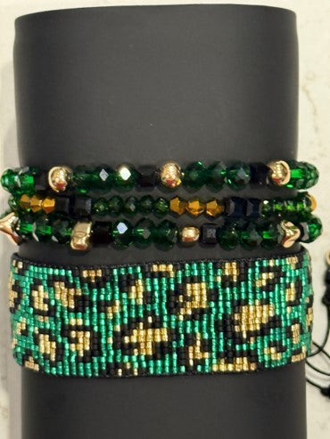 Signature leopard pattern bracelet set