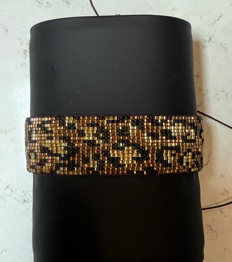 Signature leopard pattern bracelet set